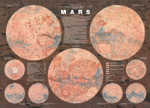Mars s brožurou